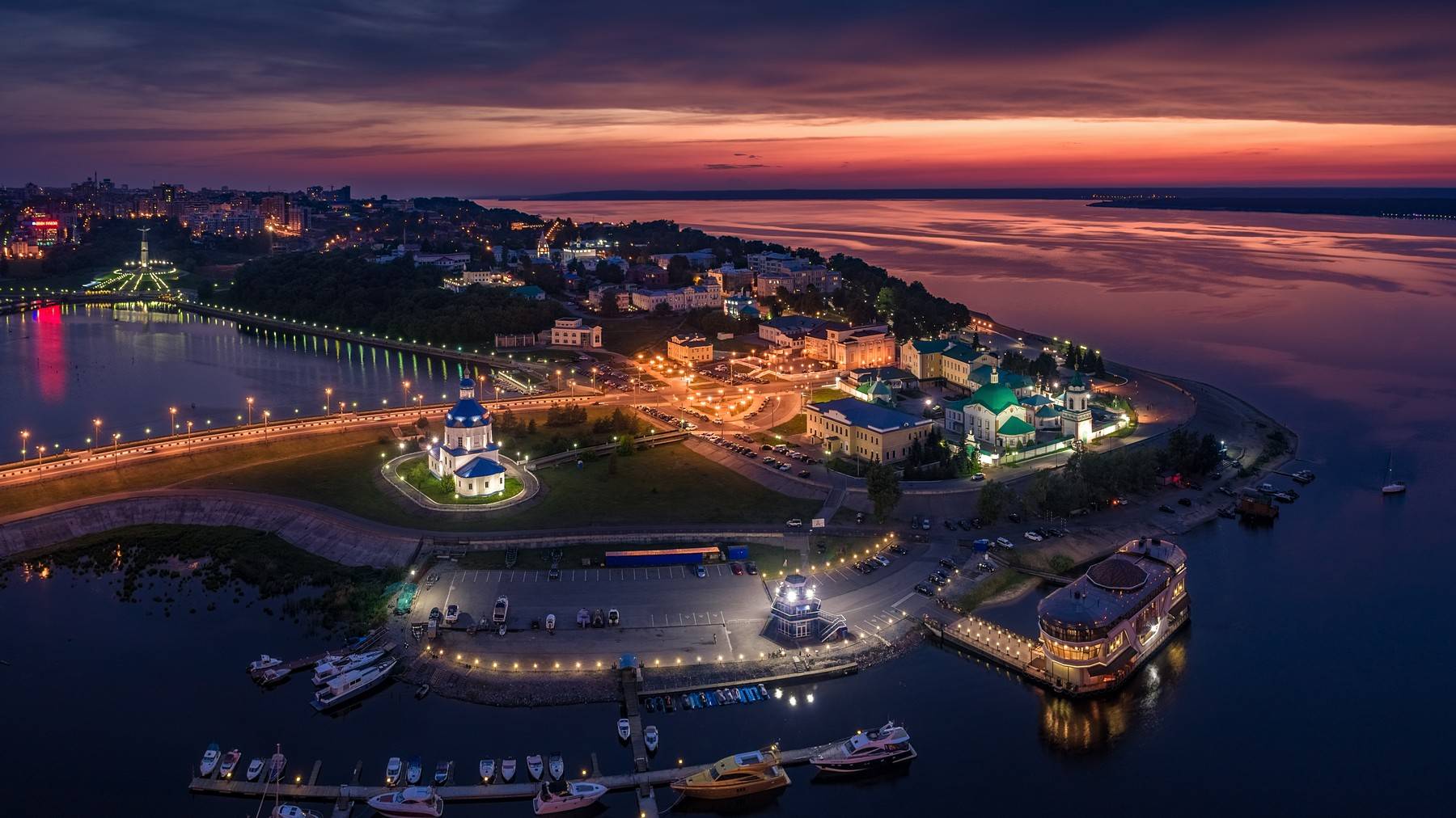 Where to relax in summer with children in Chuvashia - Конгресс-отель  «Россия», г. Чебоксары - официальный сайт